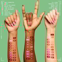 مرطب شفاه لامع فات أويل درجة 10 دبل تاب من ان واي...