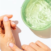 جل الصبار المرطب والمهدئ من ناتشر ريبورت – 300 مل