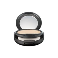 بودرة أساس ماك ستوديو فيكس مضغوطة 10 جم NC 20