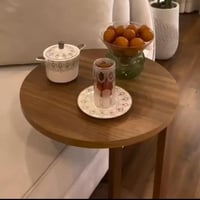 طاوله خشب و٦خدمه
