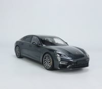 Porsche Panamera Turbo S 2020 Brand: Minichamps Sc...