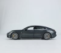 Porsche Panamera Turbo S 2020 Brand: Minichamps Sc...
