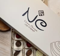 بوكس جَمعتنا 27 قطعة شوكولاتة