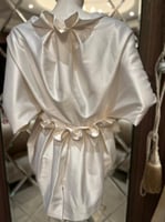 جاكيت اوف وايت