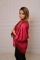 جاكيت فخم لون فوشي مع كريستال بالظهر