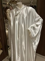 عباية العروس قماش حرير ساتان