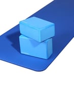 بساط تمارين مقاوم للتمزق مع شريط للحمل 183x61x1سم