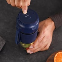 كوب خلاط محمول كهربائي لعمل العصائر و المشروبات بس...