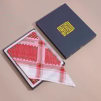 شماغ عالم الهدف الذهبي غامق