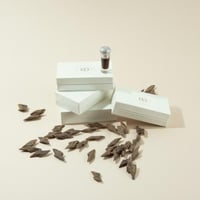 مجموعة العود الفاخر