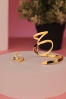 اسواره مع الخاتم ذهبي