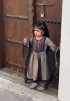 فستان التاسيس مع بشت شفاف