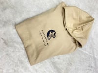 هودي أنيق ينلبس جنسين