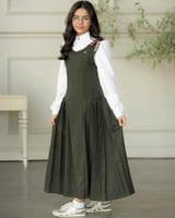 مريول متوسط لون زيتي