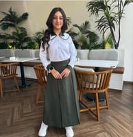 مريول ابتدائي انيق بتطريز