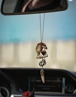 تعليقة صقر مع كسرة العود حسب الطلب