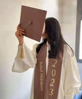 عبايه تخرج2025