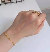 اساور با الحرف مع الفض الزركون