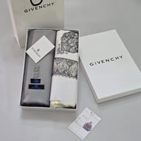 بكج الشتاء الفاخرة من ماركة جيفينشي