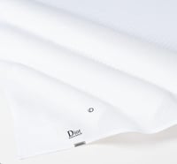 شماغ ديور ابيض كلاسيك انجليزي 2026