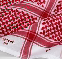 شماغ فلفت ريد كلاسيك احمر غامق 2024