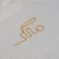 طاقيه ملكي فاخر من عالم الشماغ