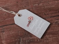 تاق عروستنا لها تنحني الورود و لها الغصن ميال