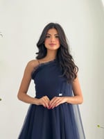 فستان كحلي مميز