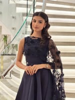 فستان كحلي بـ شك مميز