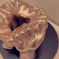 مجسم الذكرى الملون ( ٣-٦ ايدي)