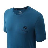 تي شيرت رياضي - RETRO