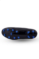 حذاء كورة قدم حبوب