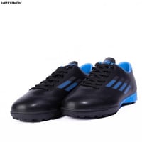 حذاء كورة قدم أسود هاتريك