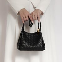 باراشوت صغير اسود