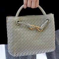 انديامو صغير اخضر فاتح