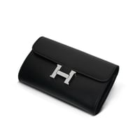 كونستانس اسود