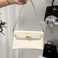 كيلي تو قو ابيض