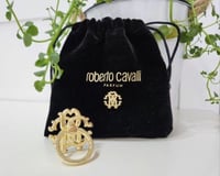 مسكة جوال روبرتوا كفالي