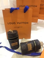 تعليقة لويس فيتون