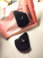 إسفنجة ناعمة بشكل مثلث