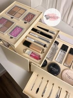 بوكس مكياج ريل بيوتي بديل ديور الكبير - بيج