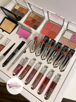 بوكس مكياج بديل ديور - الابيض