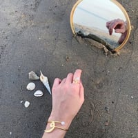 اسواره واخاتم بحرفك المميز حسب الطلب المصنوعه من ا...