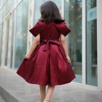 فستان كسرات عنابي