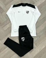 طقم سويتر الاتحاد مع بنطلون طويل