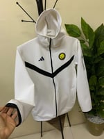 جاكيت نادي النصر الابيض الجديد