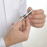 قلم بالاسم بخط أنيق