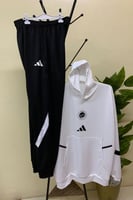 طقم بلوفر نادي النصر الابيض مع بنطلون طويل