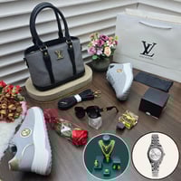 طقم شنطة وشوز ماركة لويس فيتون نسائي