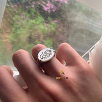 خاتم فضة بالاسم من احجار الصدفي